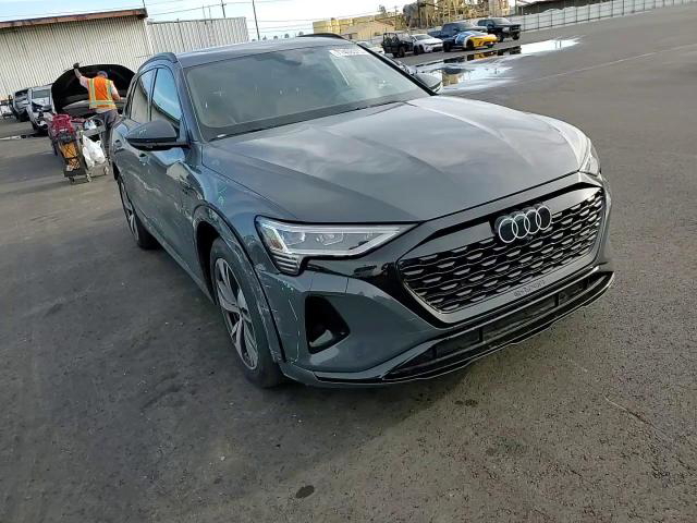 Audi Q8 2024
