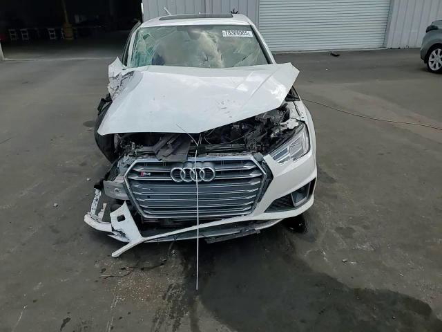 Audi RS4 2019