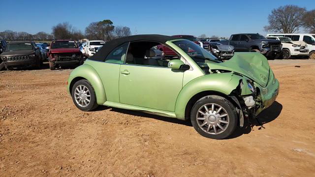 Volkswagen Beetle 2004