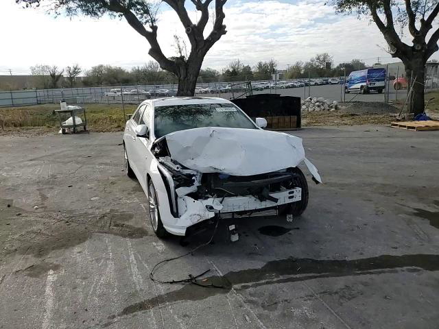 Cadillac CT4 2025