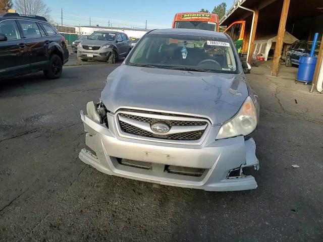 Subaru Legacy 2011