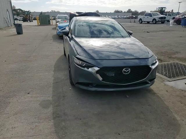 Mazda 3 2023