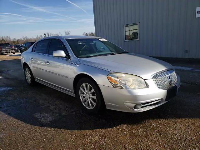 Buick Lucerne 2010