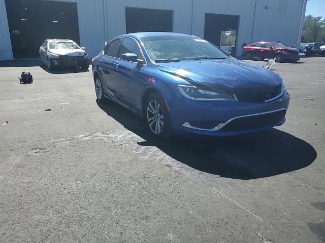 Chrysler 200 2015