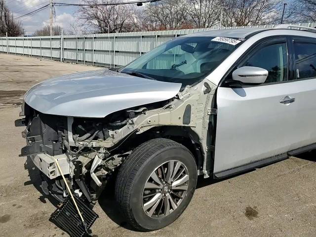 Nissan Pathfinder 2018