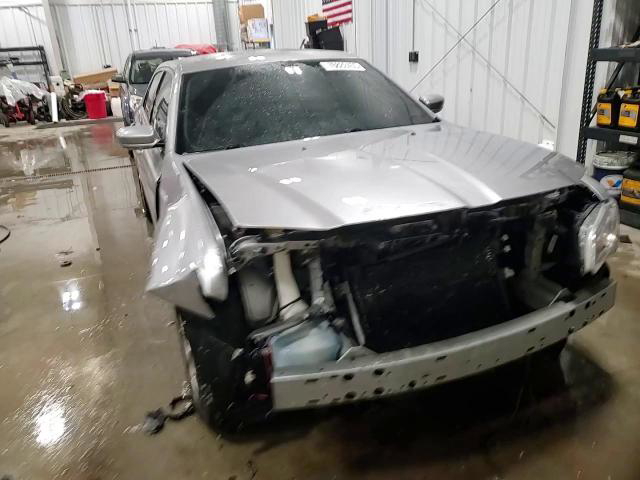 Chrysler 300 2016