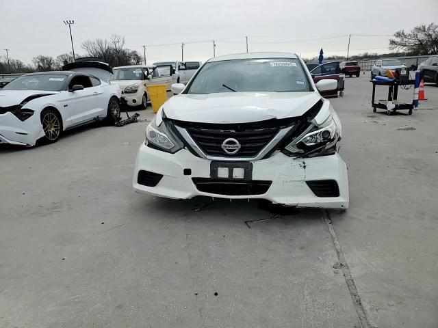 Nissan Altima 2017