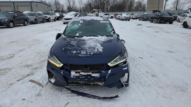 Nissan Maxima 2020