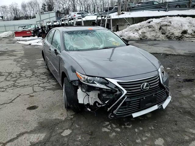 Lexus ES 2017
