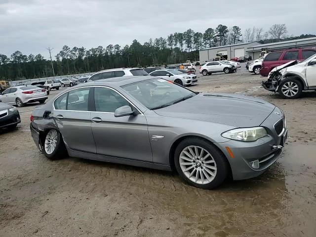 BMW Series 5 2011