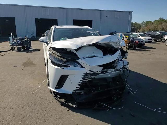Lexus RX 2023