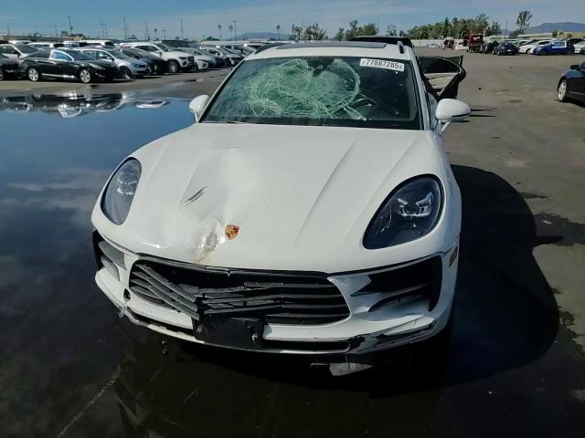 Porsche Macan 2021