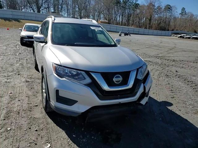 Nissan Rogue 2018