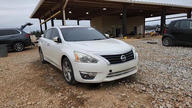 Nissan Altima 2013