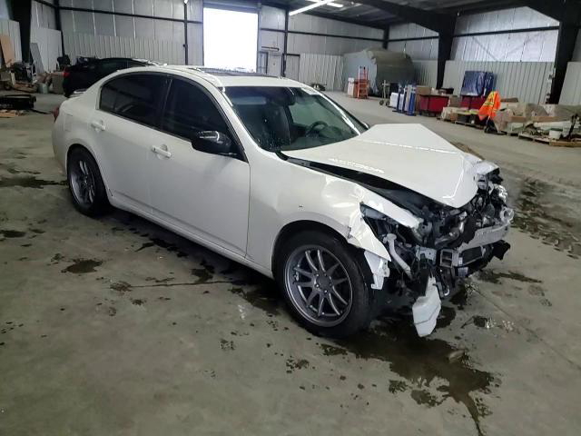 Infiniti G 2013