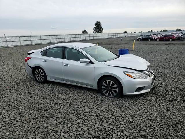 Nissan Altima 2017