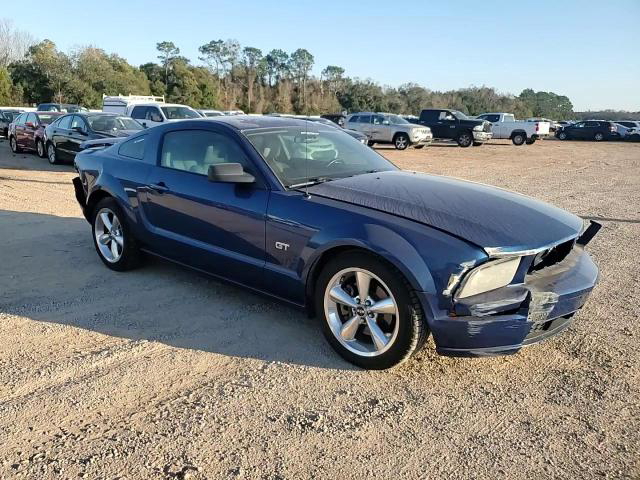 Ford Mustang 2006