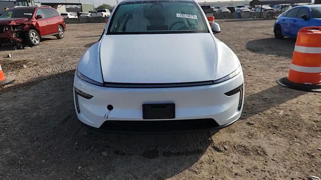Tesla Model Y 2026