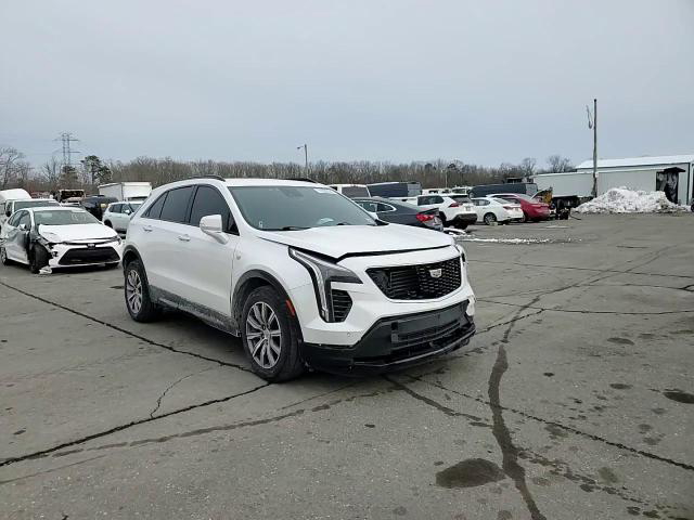 Cadillac XT4 2021