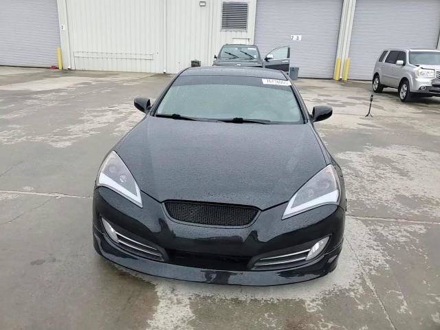 Hyundai Genesis 2011