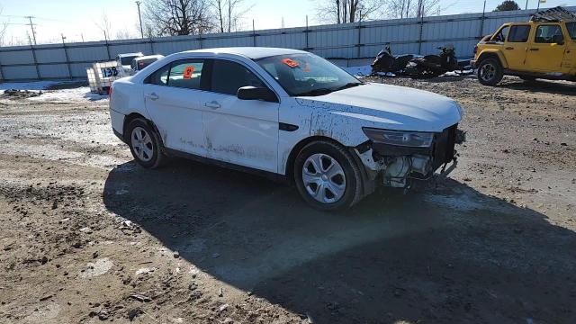 Ford Taurus 2017
