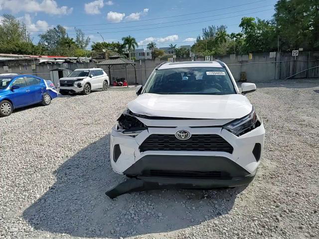 Toyota RAV 4 2025