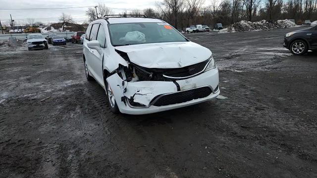 Chrysler Pacifica 2017