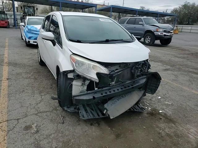 Nissan Versa 2016