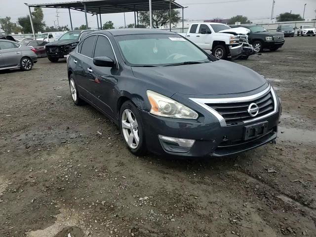 Nissan Altima 2014