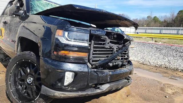 Chevrolet Silverado 2017