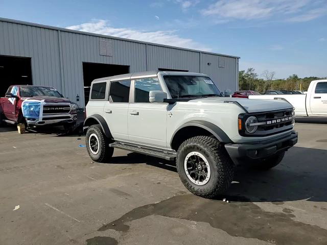Ford Bronco 2024