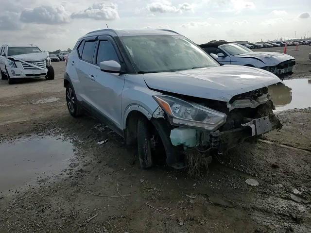 Nissan Kicks 2020