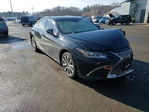 Lexus ES 2021