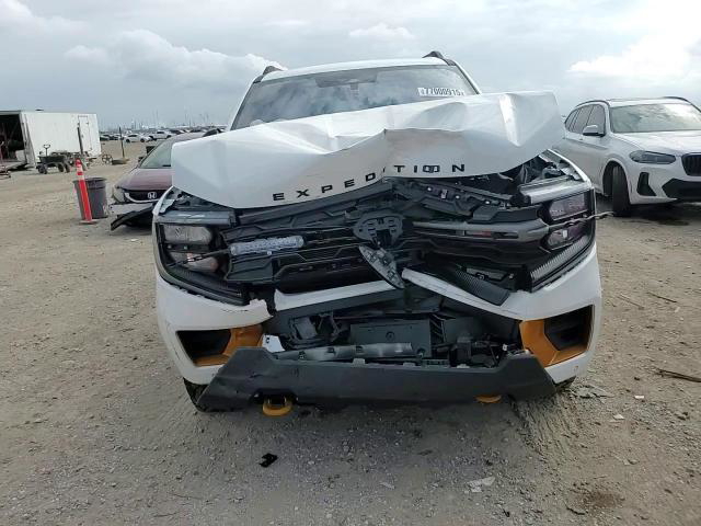 Ford Expedition 2025