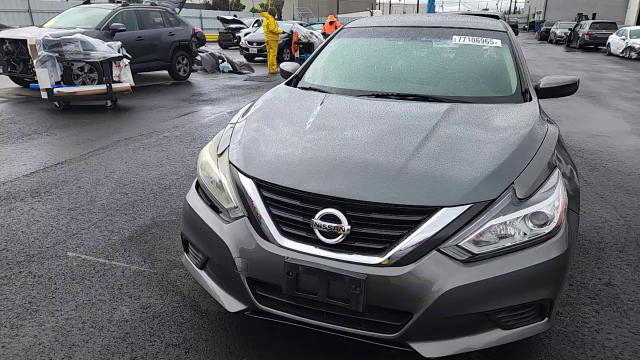 Nissan Altima 2016