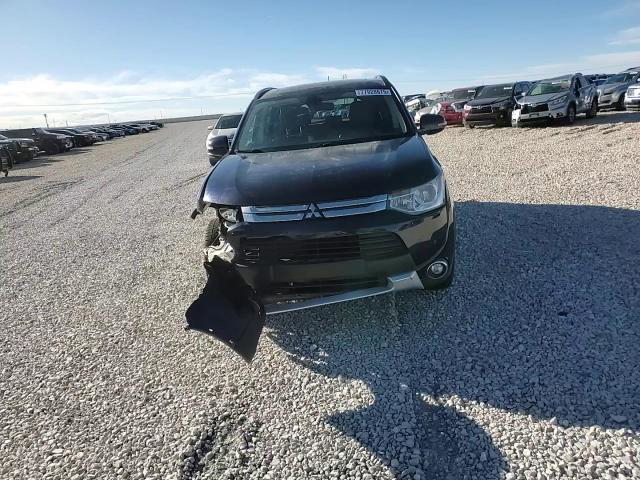 Mitsubishi Outlander 2015