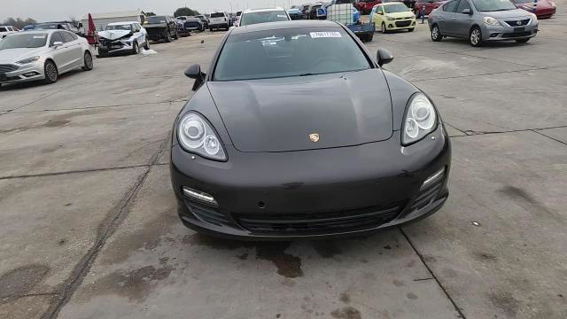 Porsche Panamera 2012