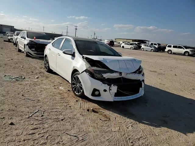 Toyota Corolla 2015