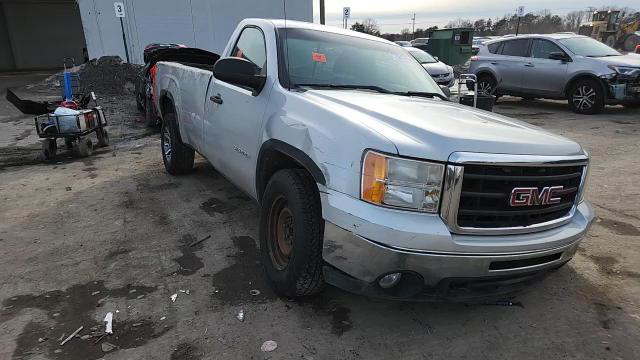 GMC Sierra 2011