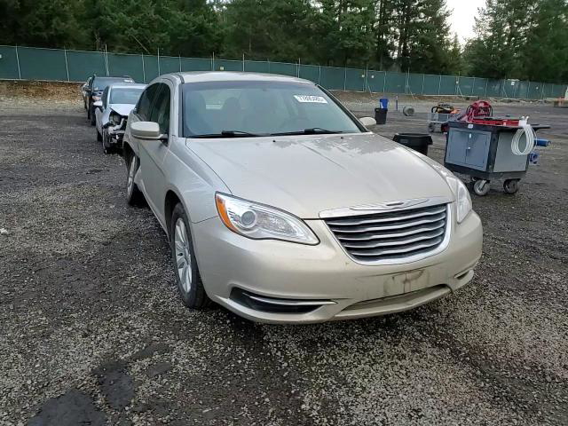 Chrysler 200 2013