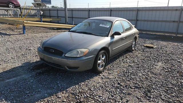Ford Taurus 2004