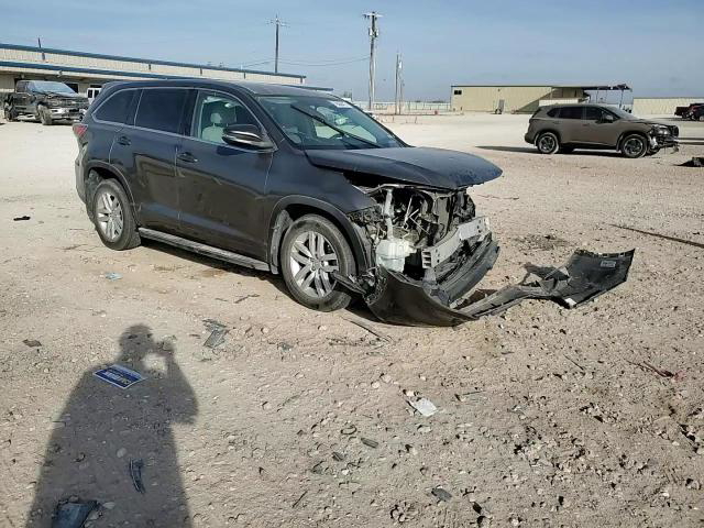 Toyota Highlander 2015