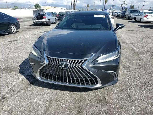 Lexus ES 2023