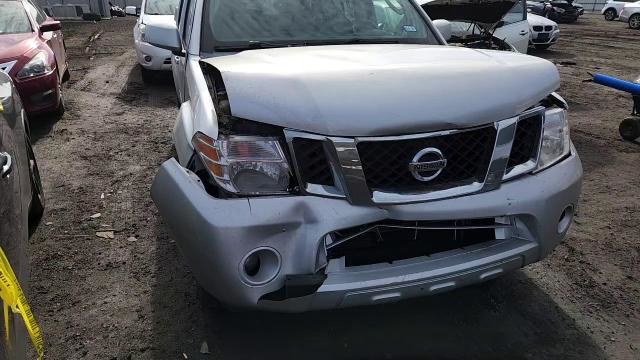 Nissan Pathfinder 2012