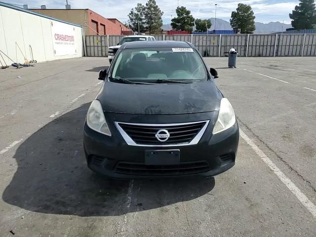 Nissan Versa 2012