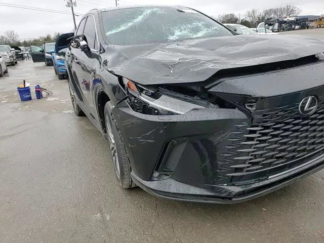 Lexus RX 2023