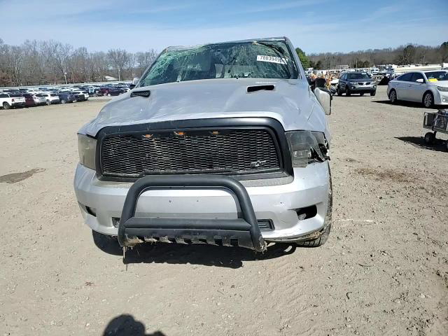 Dodge RAM 2012