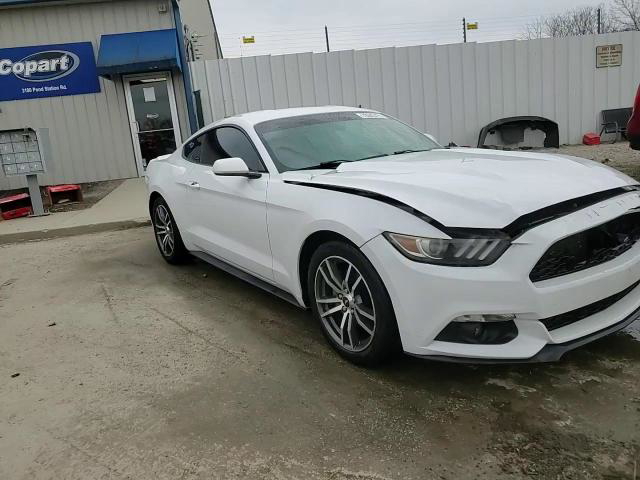 Ford Mustang 2016