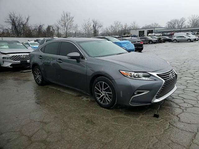 Lexus ES 2016