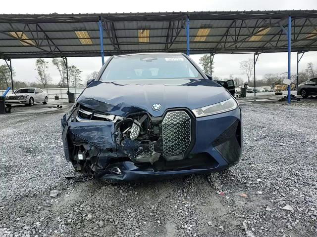 BMW iX 2023